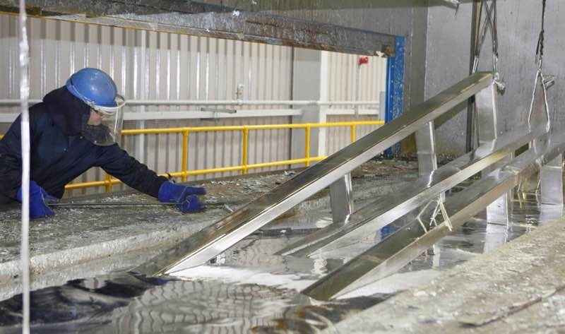 Bước gia công m�?kẽm nhúng nóng thường bao gồm